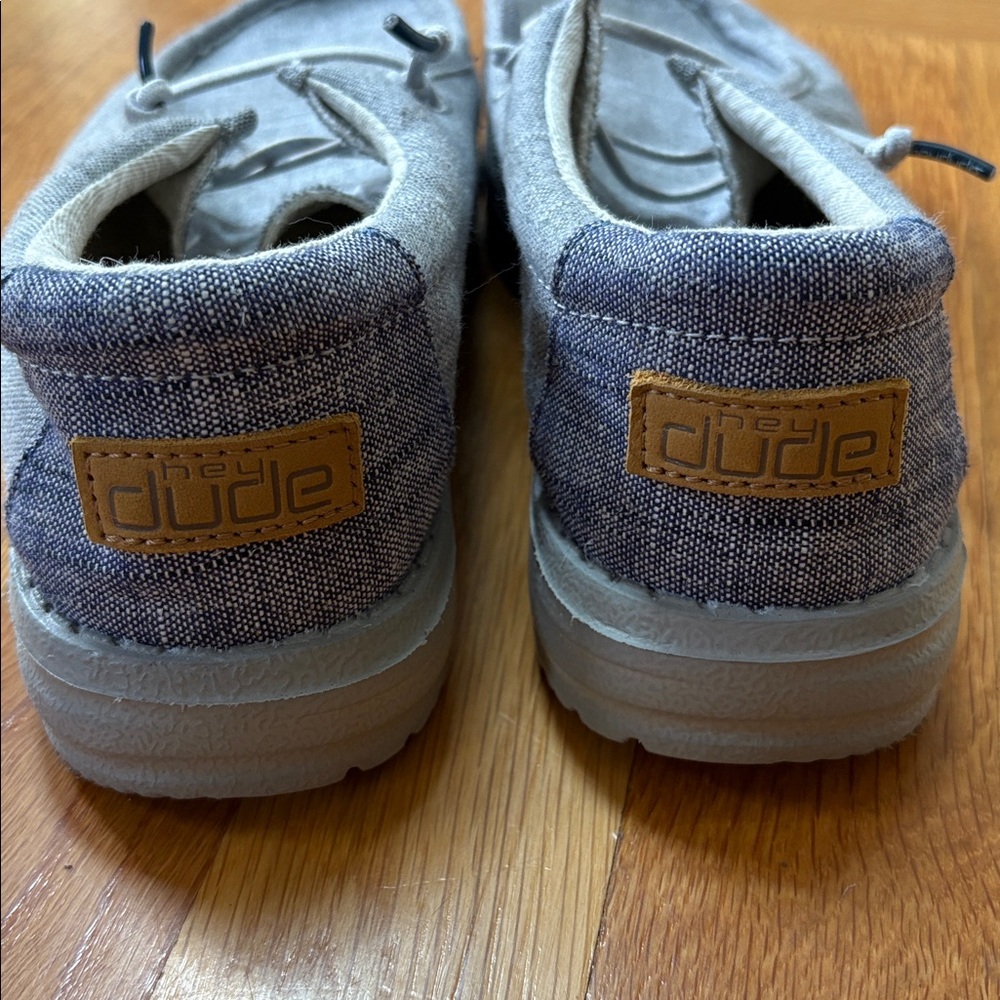 Hey Dude Boy’s Light Gray Loafers - Picture 2 of 4
